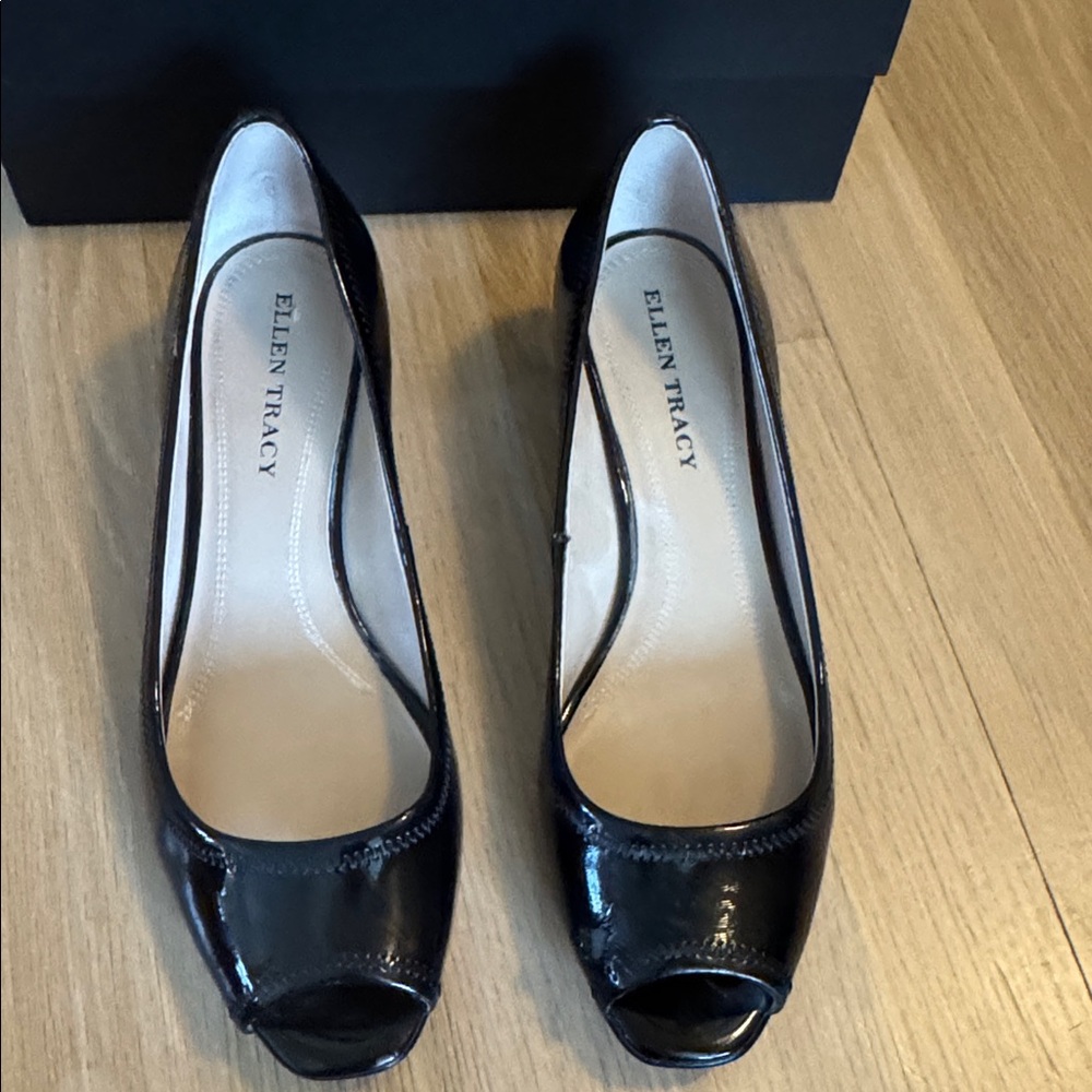 Ellen Tracy Glossy Black Peep Toe Pumps